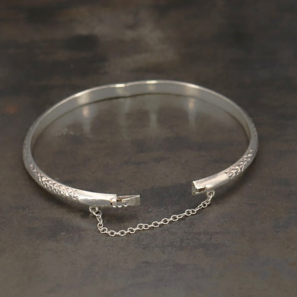 VTG Sterling 5mm Diamond-cut 7" Hinge Bangle Bracelet - 5g with Safety Chain 925 - Picture 9 of 11